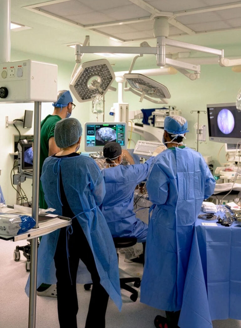 Medcare Hospital Al Safa successfully treats enlarged prostate, 9 times its normal size using Advanced Robotic Waterjet Therapy